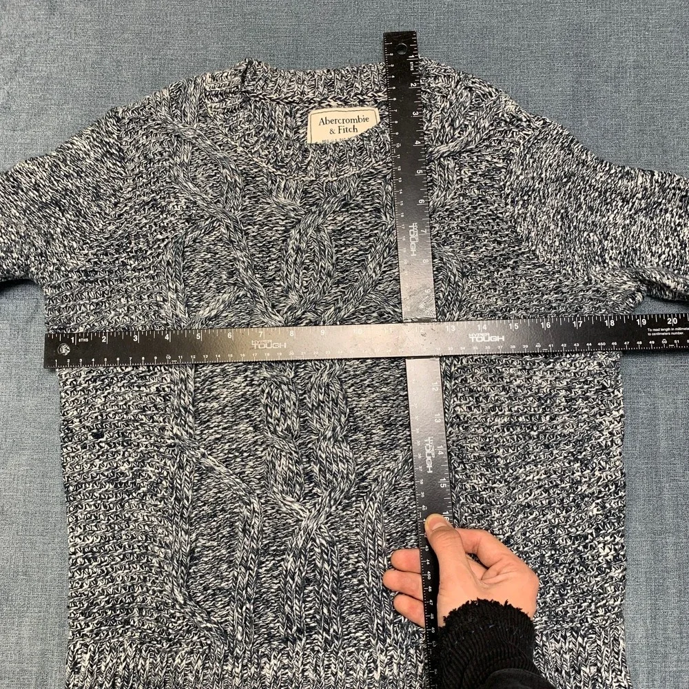 Abercrombie & Fitch Sweater Mens Small White Blue Cable Knit Cotton Long Sleeve